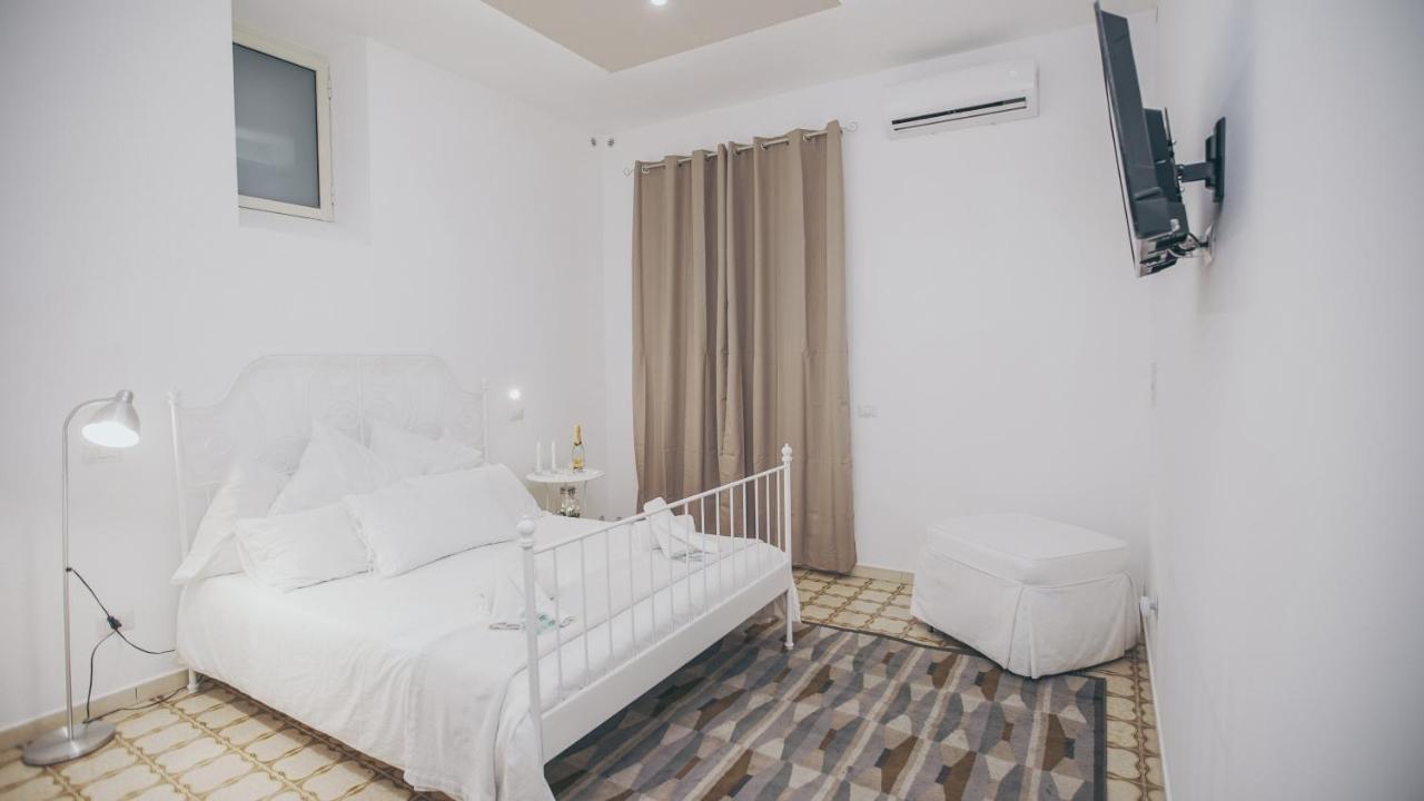 Cortile Oliva Apartment Catania Ngoại thất bức ảnh