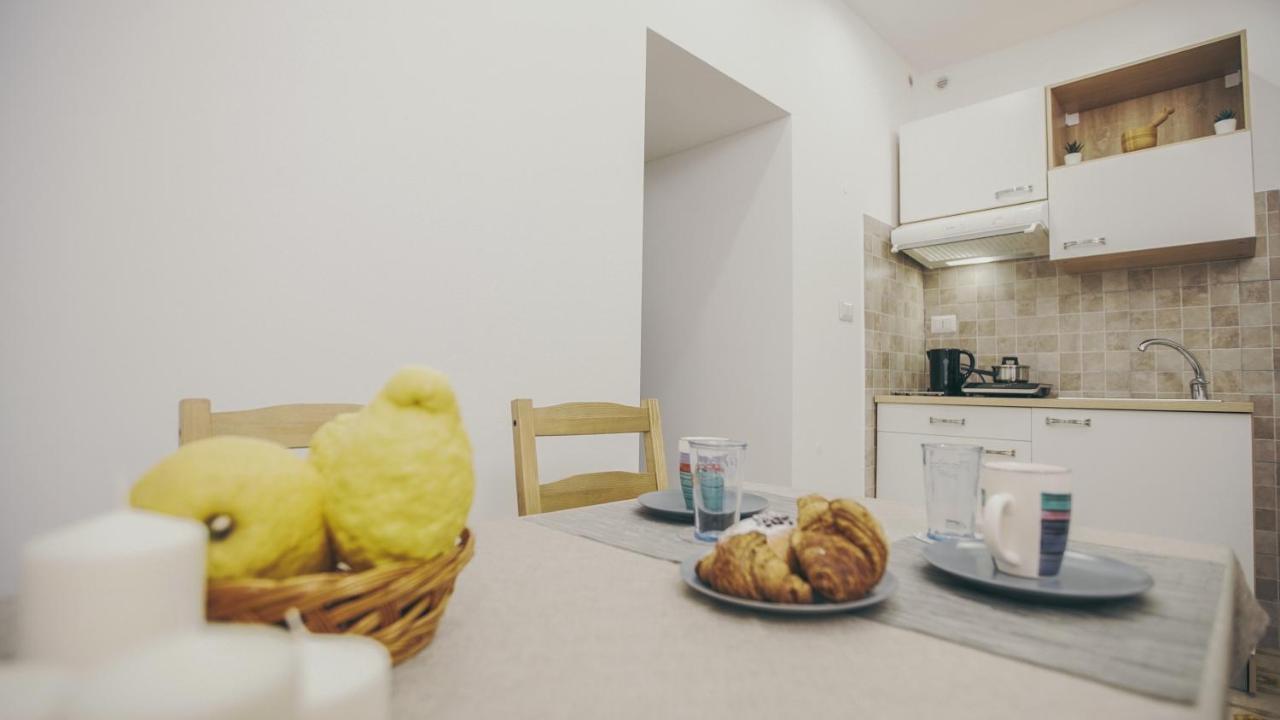 Cortile Oliva Apartment Catania Ngoại thất bức ảnh